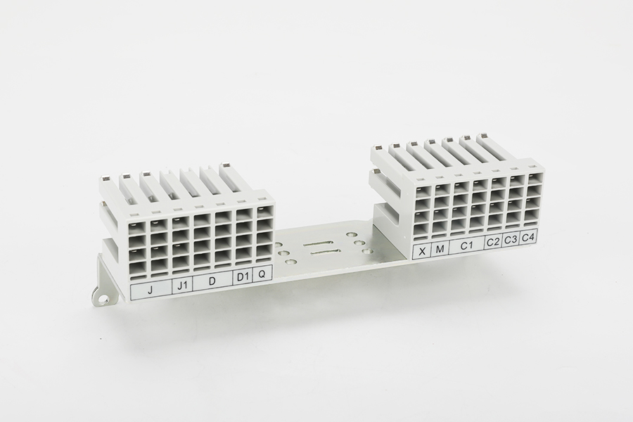 RMW3-2500 抽屉式二次回路接线端子 (本体基座组件)